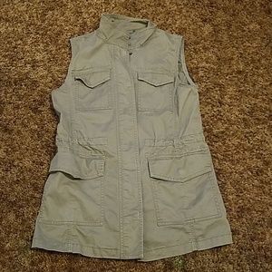 Banana Republic cargo vest, olive.
